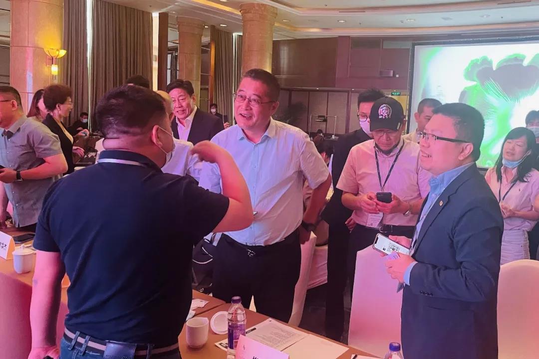 /uploads/image/2021/10/26/嘉賓討論熱烈.jpg 嘉賓討論熱烈.jpg